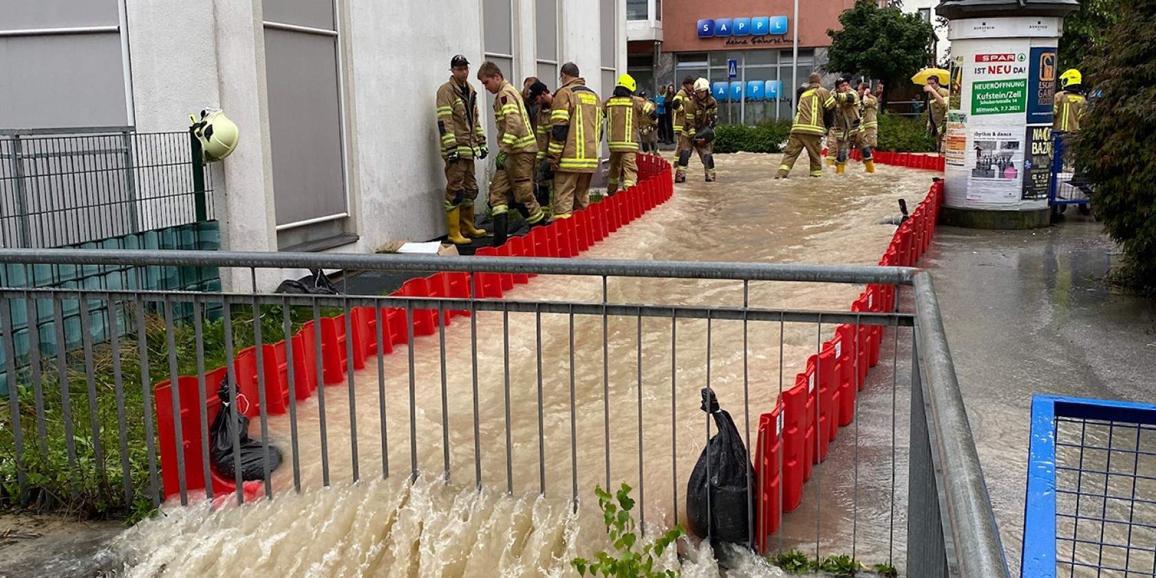 The firefighters from Kufstein worked tirelessly to stop the enormous volume of water spreading through the area around the city of Kufstein during the devastating floods of July 2021.